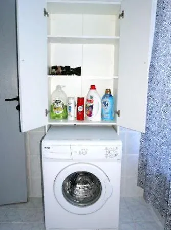 Апартаменты Close To Airport With 2 Bedroom