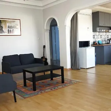 Апартаменты Close To Airport With 2 Bedroom Анталья